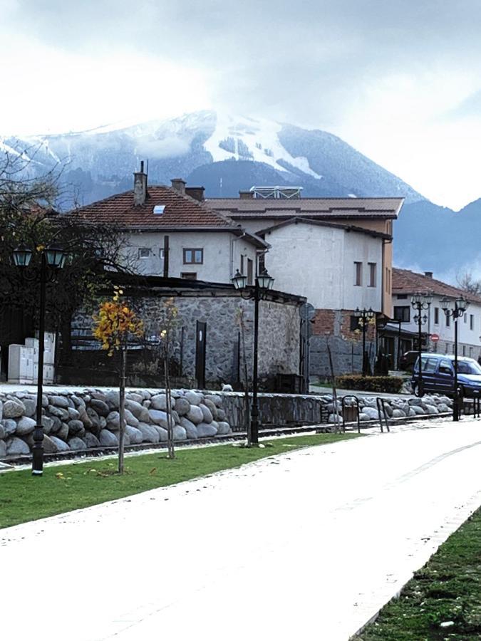 Charming Ski Apartments Near Gondola & Bar Street, Cedar Lodge 1 Complex Бансько Екстер'єр фото