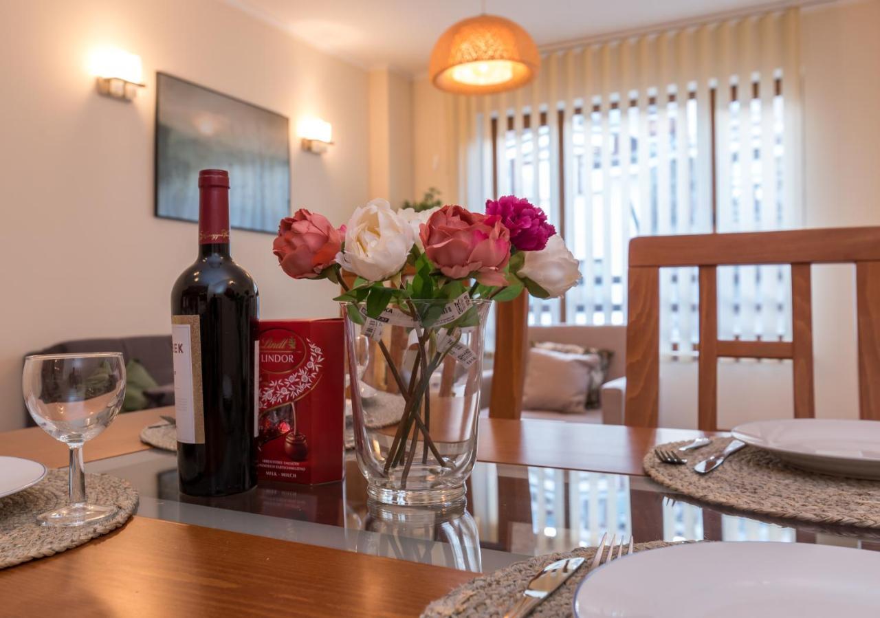 Charming Ski Apartments Near Gondola & Bar Street, Cedar Lodge 1 Complex Бансько Екстер'єр фото