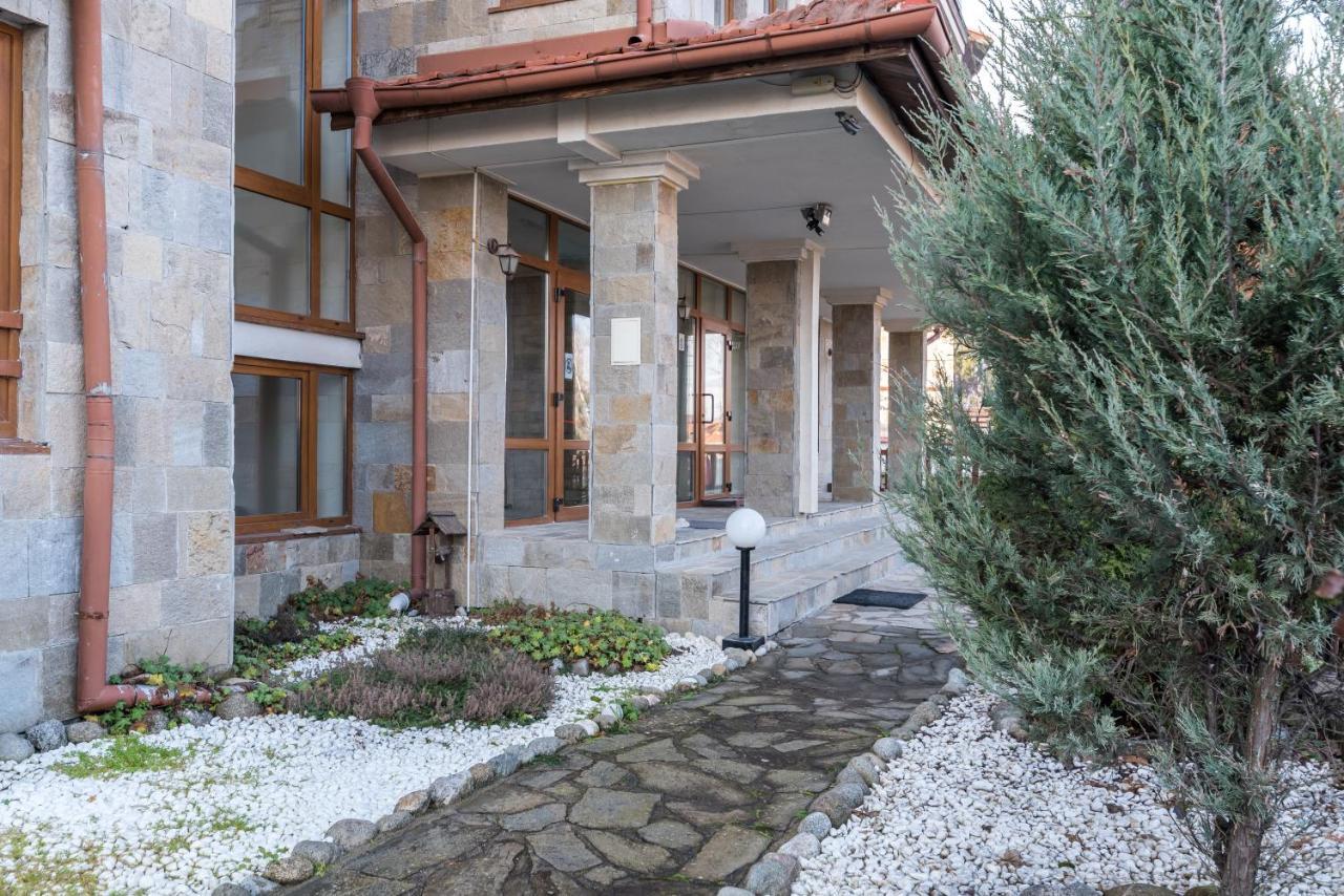 Charming Ski Apartments Near Gondola & Bar Street, Cedar Lodge 1 Complex Бансько Екстер'єр фото